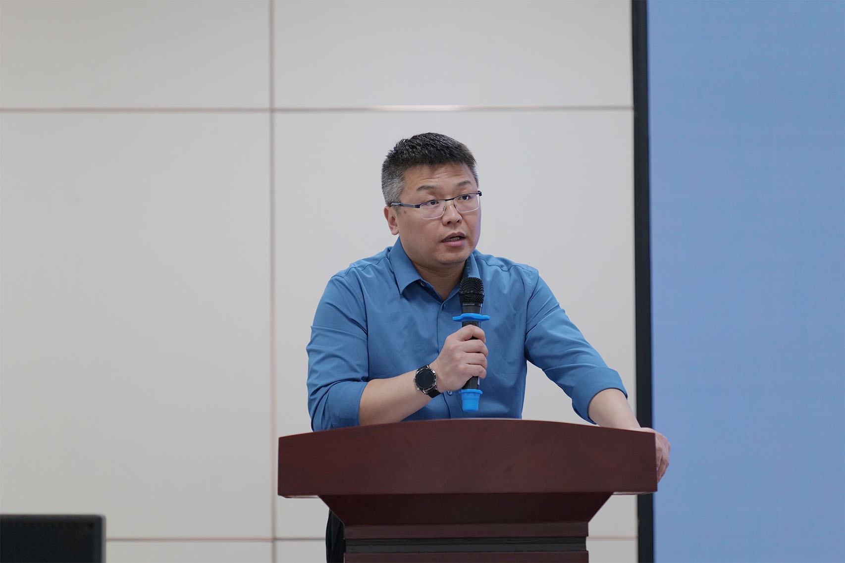 微信图片_20220422212210.jpg 微信图片_20220422212210.jpg